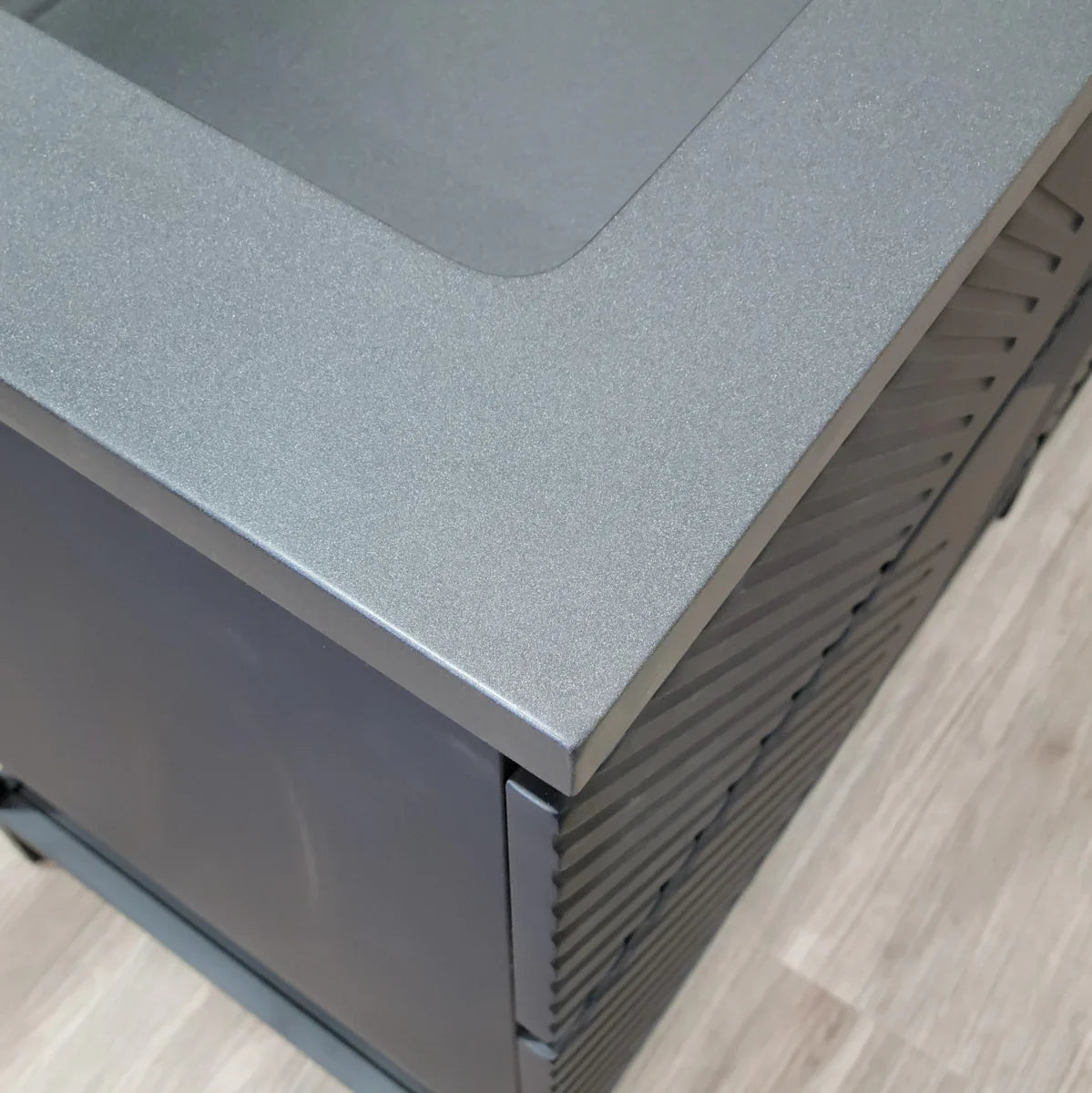 Meuble-lavabo mural noir 36" avec Comptoir en quartz noir conçu Roxboro