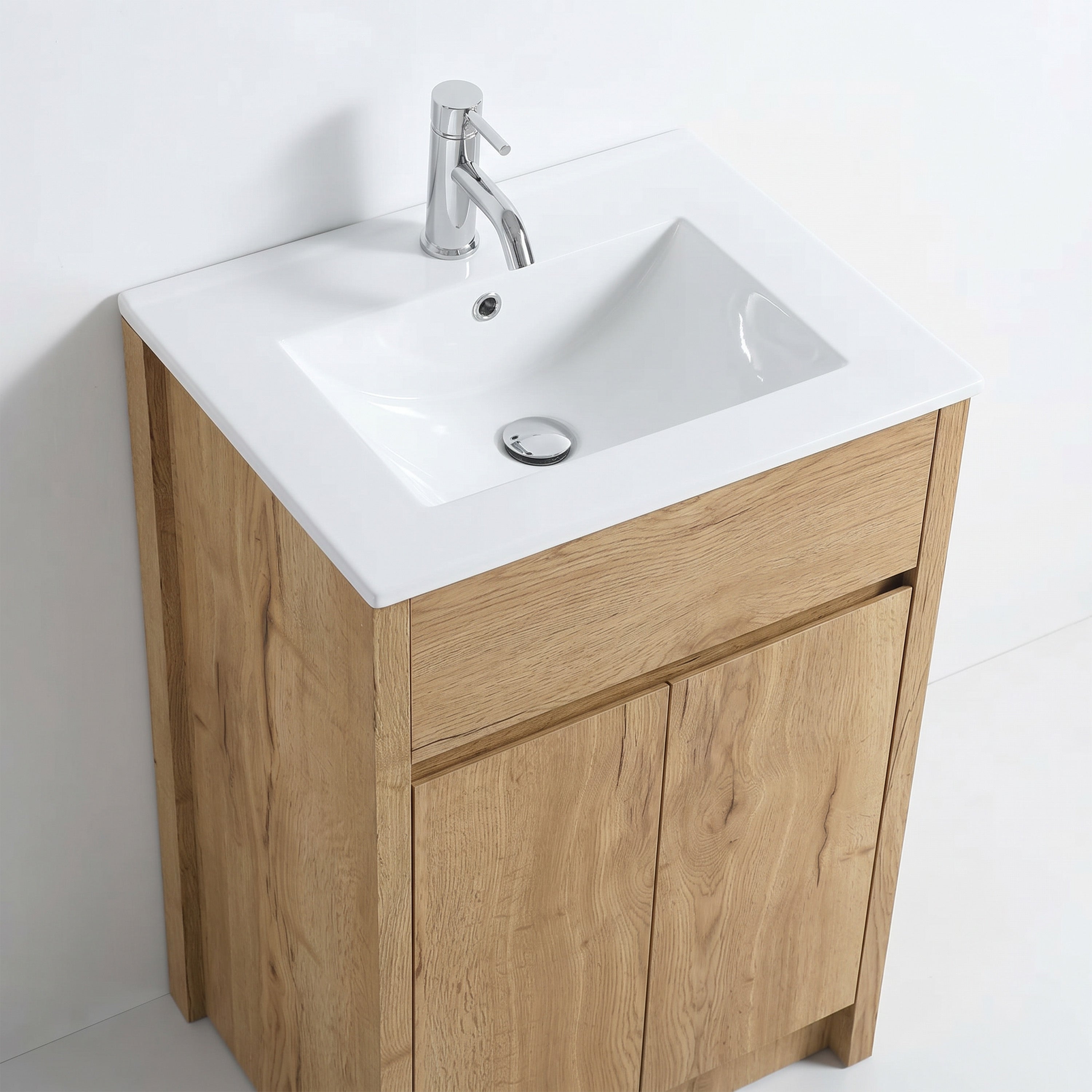 Meuble-lavabo autoportant 24po en chêne givré avec comptoir en céramique blanche
