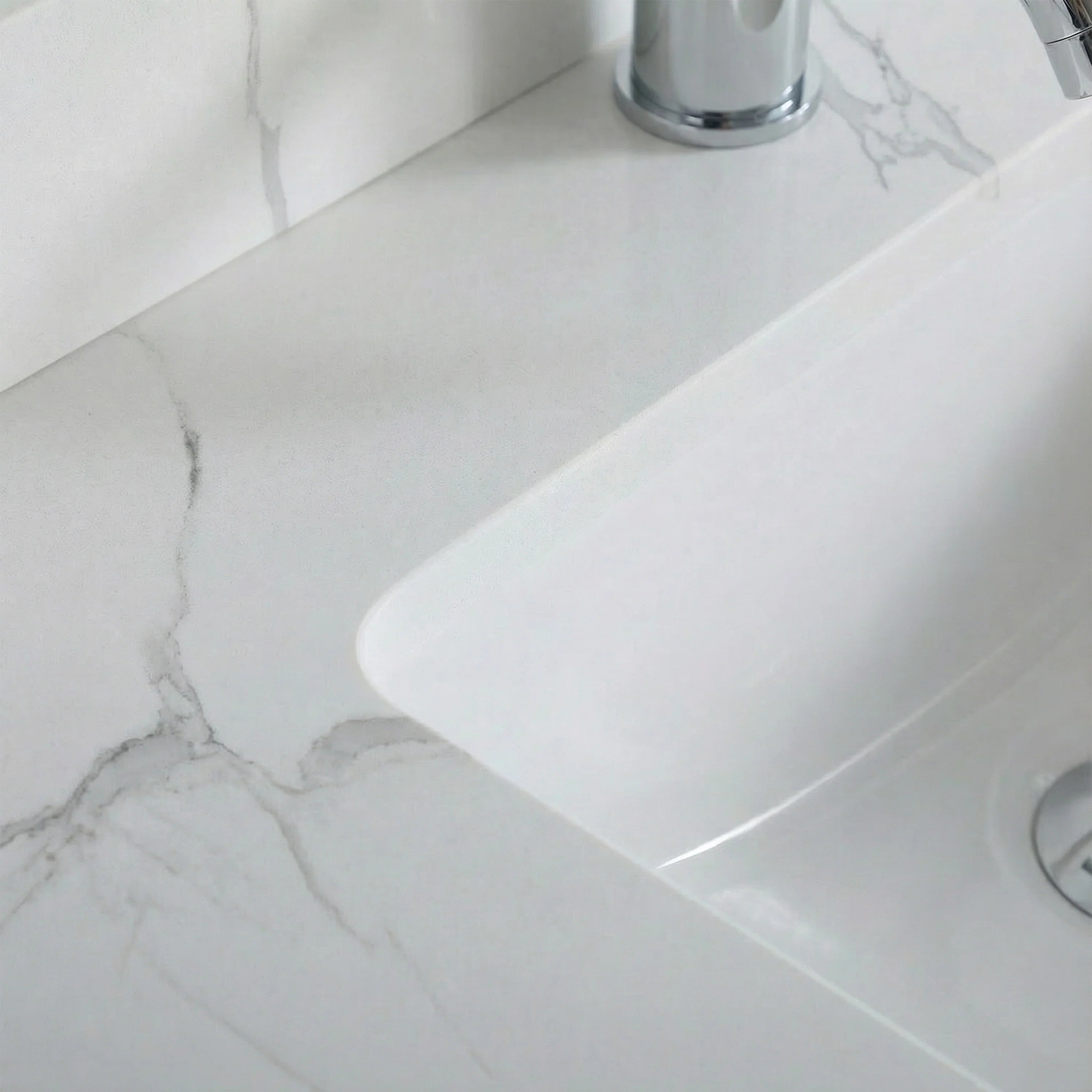 Meuble-Lavabo Autoportant 36 po Noir avec Comptoir de Marbre Ingénierie Calcutta