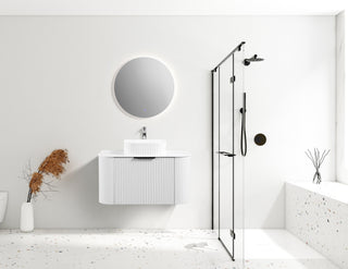 Meuble-Lavabo Mural 36po Blanc Mat Cannelé Incurvé avec Comptoir de Granit Blanc et Lavabo à Surface Solide