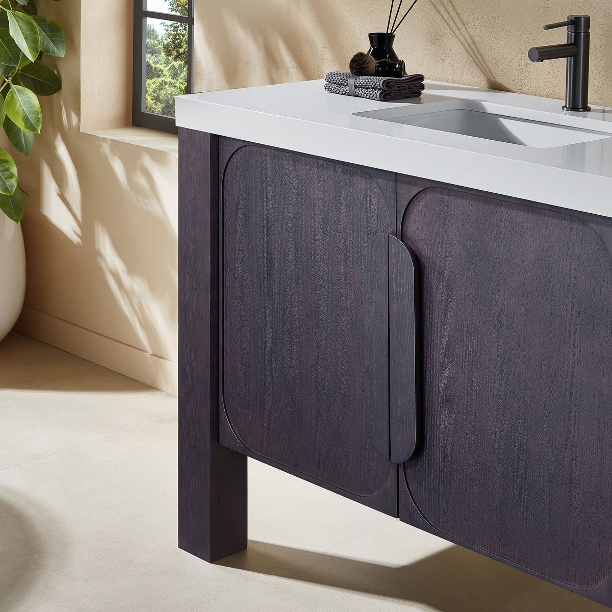 48" Espresso Oak Freestanding Bathroom Vanity with Pure White Quartz Countertop