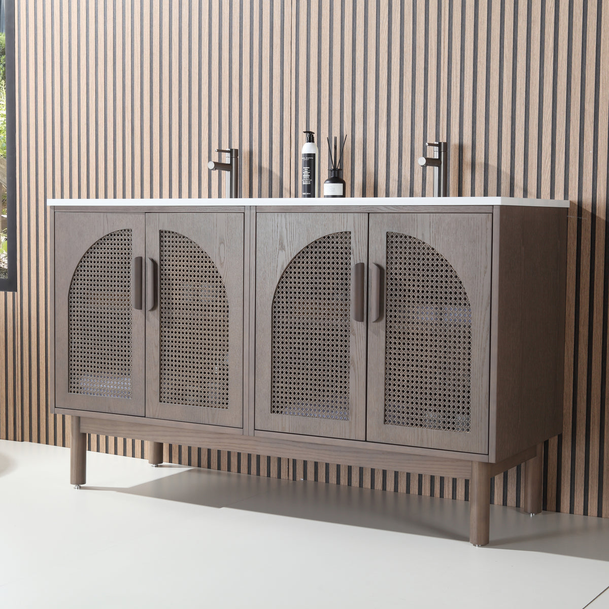 60" Chestnut Oak Freestanding Double Sinks Bathroom Vanity with Pure White Quartz Countertop