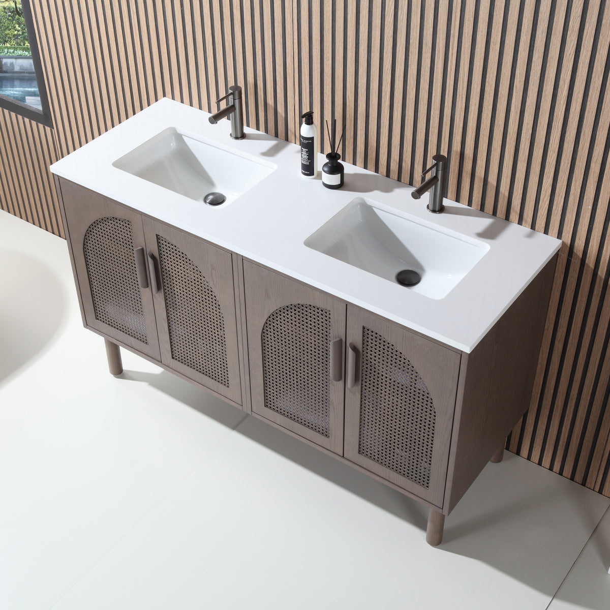 60" Chestnut Oak Freestanding Double Sinks Bathroom Vanity with Pure White Quartz Countertop