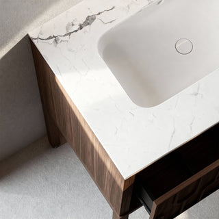 Meuble-lavabo double vasque Belfort 60 po en noyer - Plan de travail en marbre blanc de Carrare