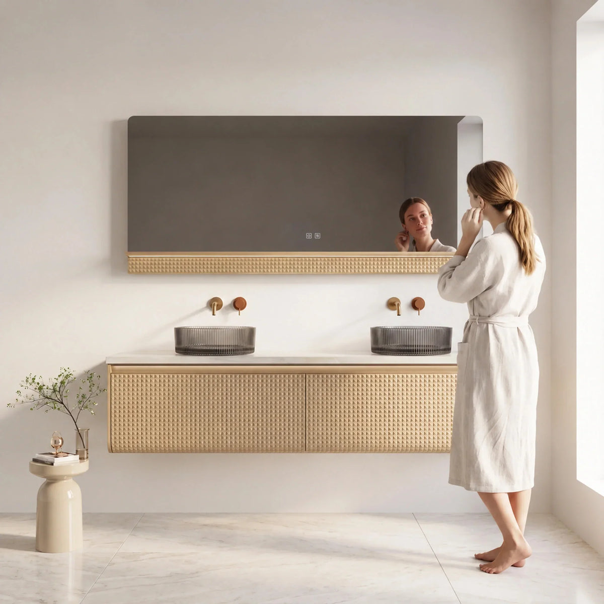 Miroir de salle de bain LED champagne 69 po 