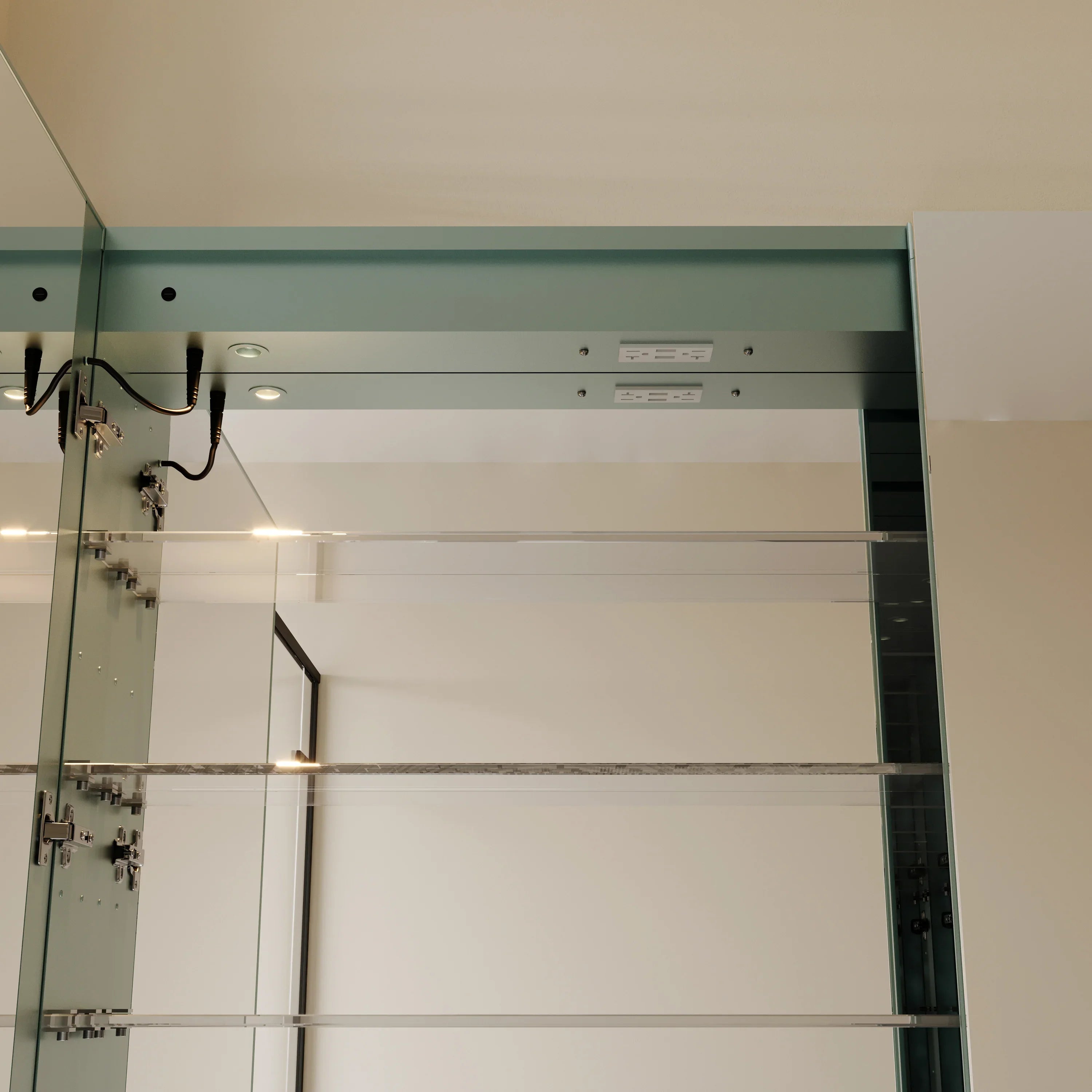 Armoire à pharmacie en aluminium de 36 po avec éclairage DEL et miroir antibuée