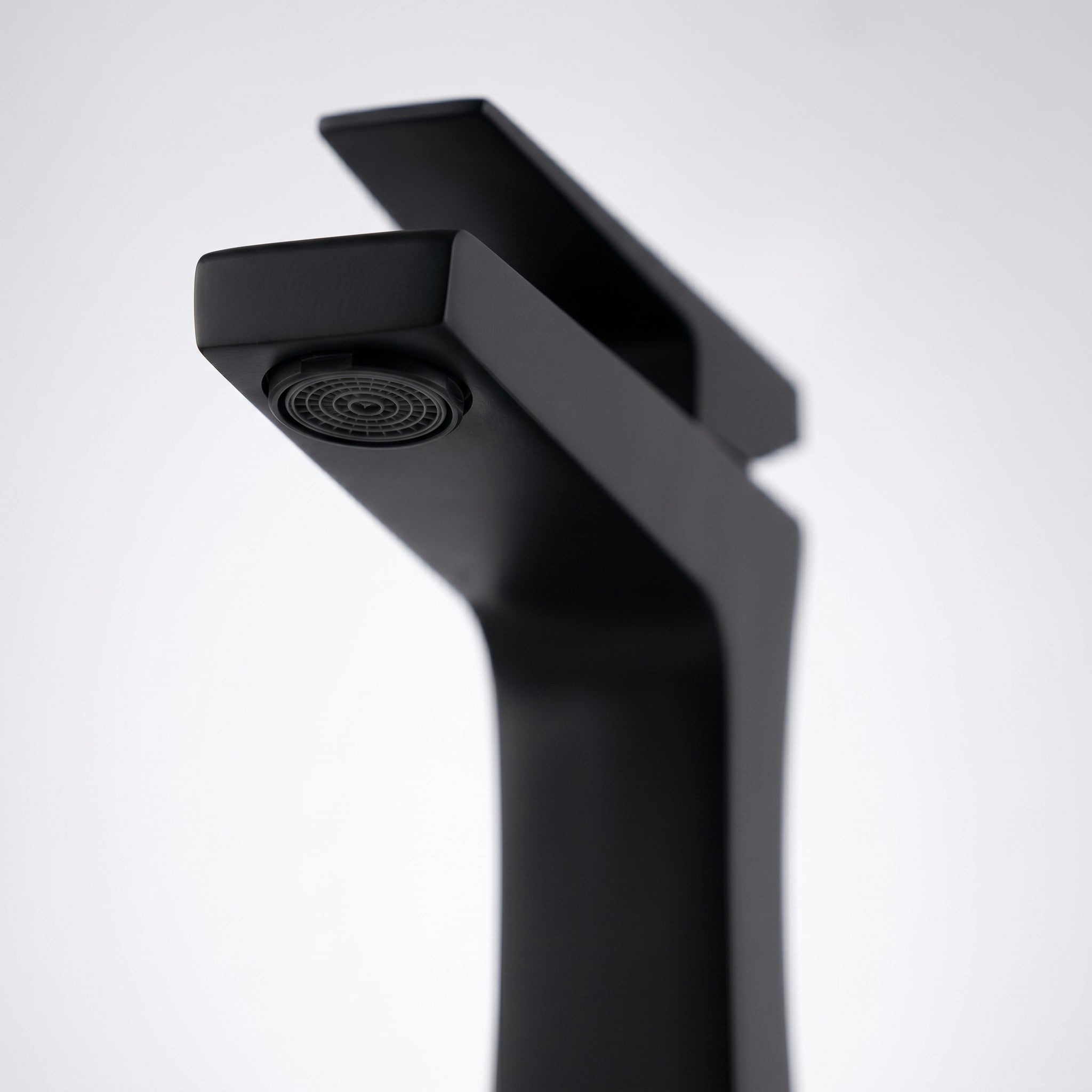 Bari Single Handle Bathroom Sink Faucet in Matte Black