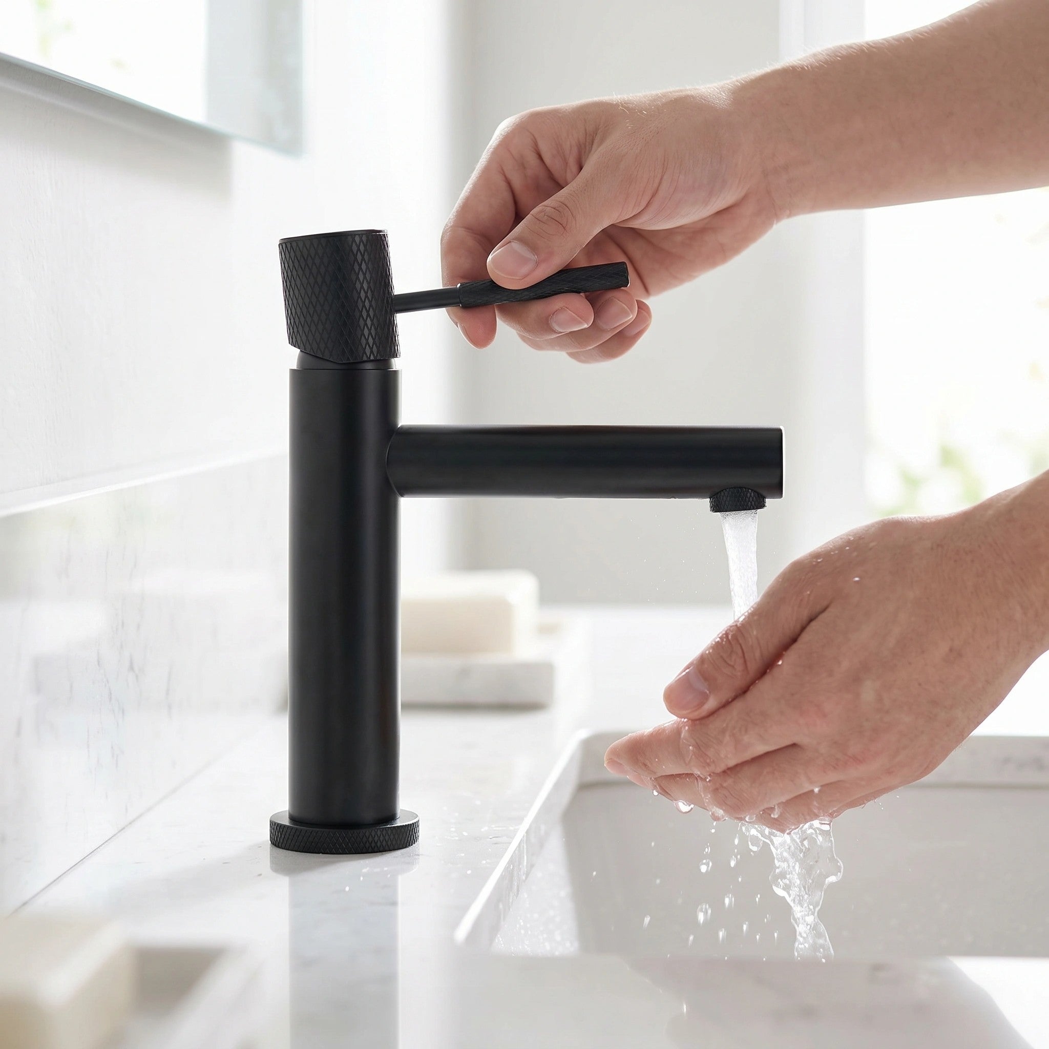Robinet de Lavabo de Salle de Bains à 1 Poignée Marquis en Noir