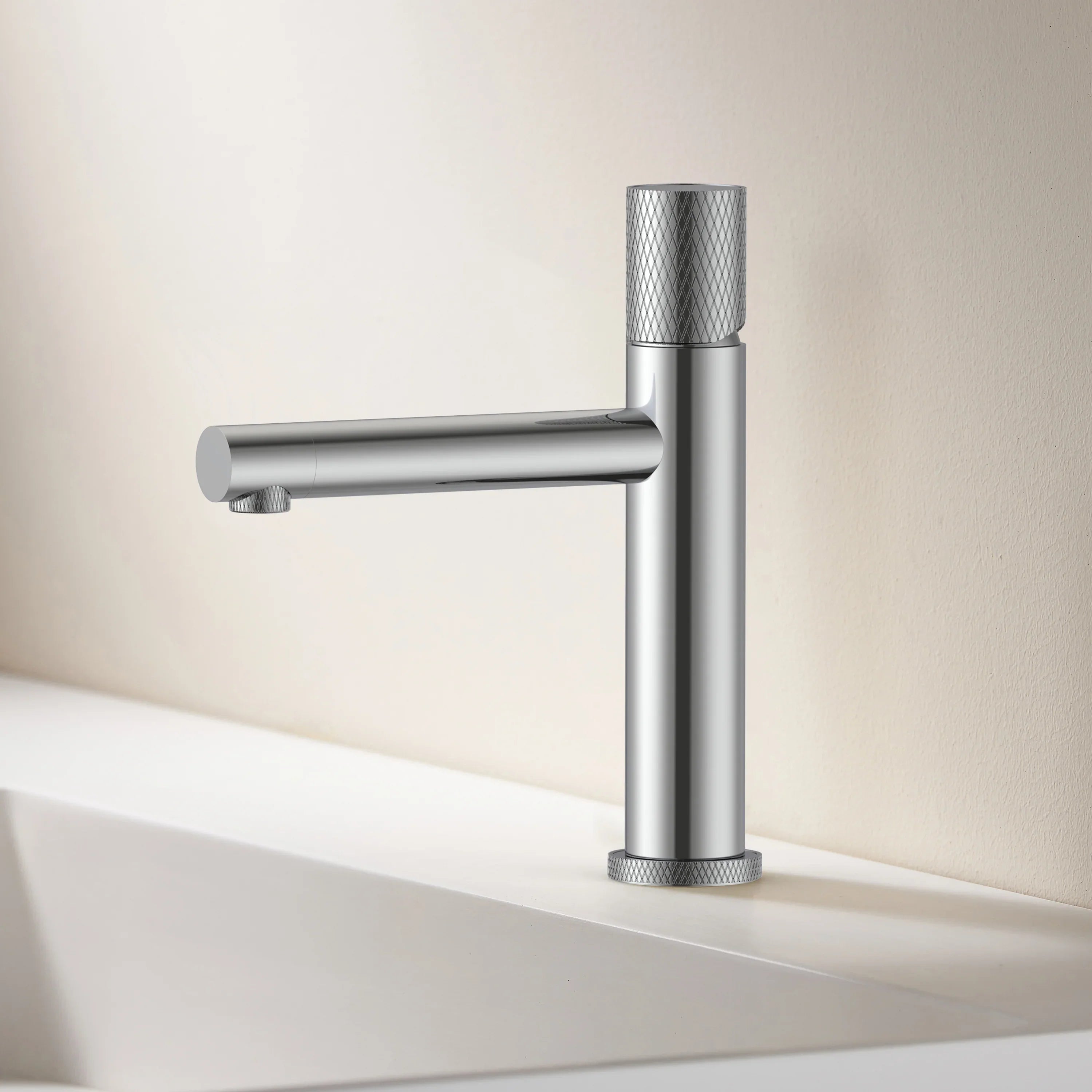 Sorento Single Handle Bathroom Sink Faucet in Chrome