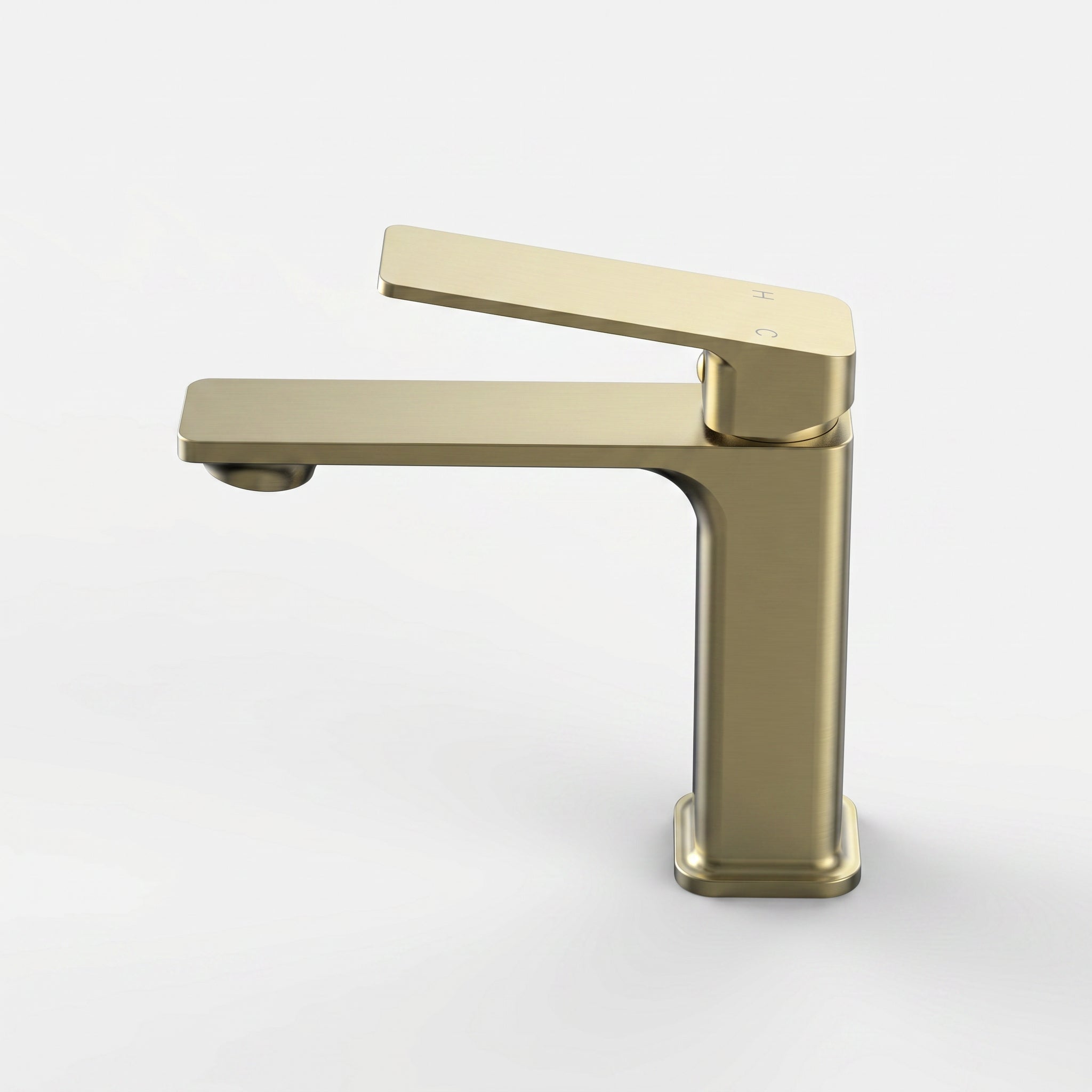 Camaro Single Handle Bathroom Sink Faucet in Brushed Gold