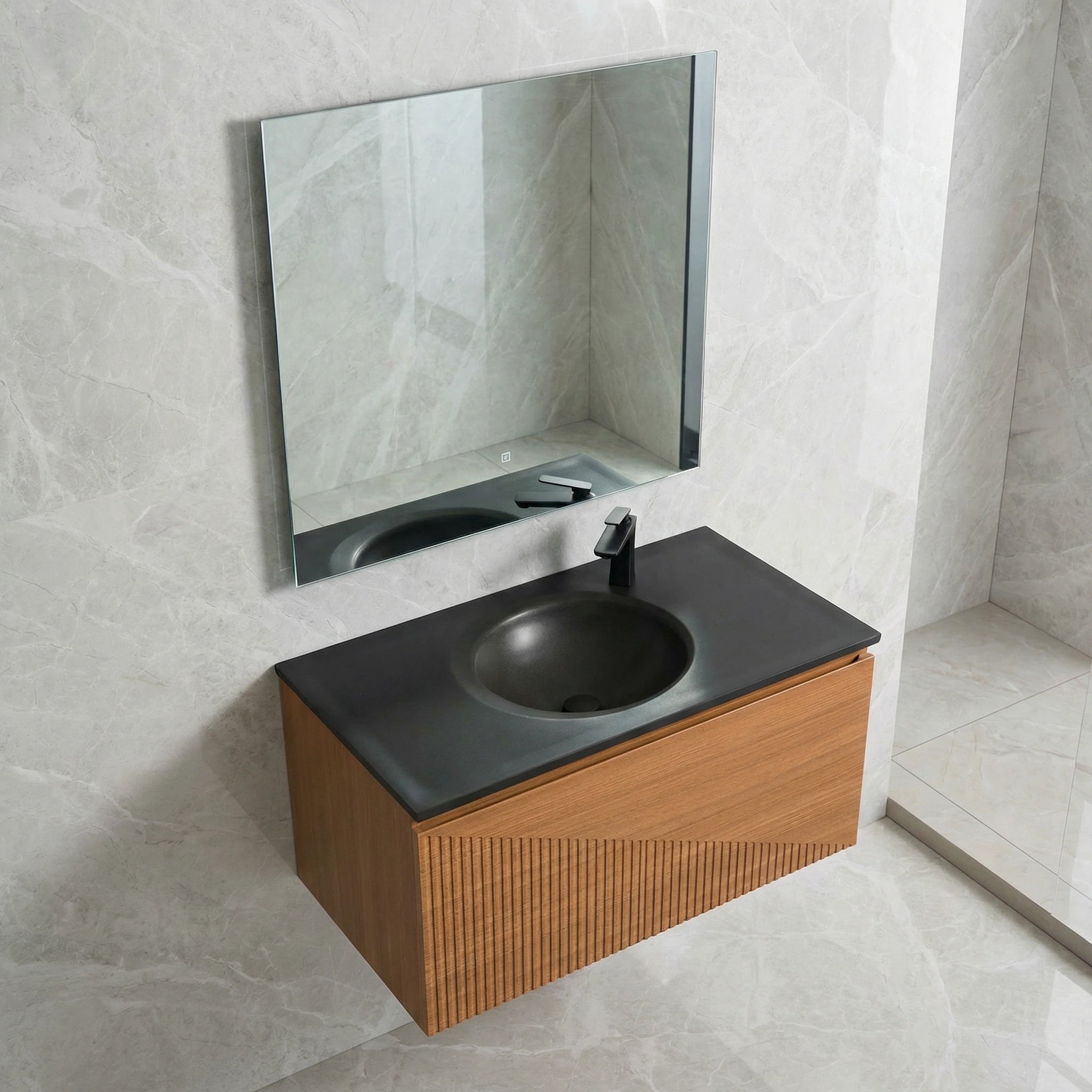 Meuble-Lavabo Mural 36po Chêne Clair avec Comptoir de Quartz d'ingénierie Noir