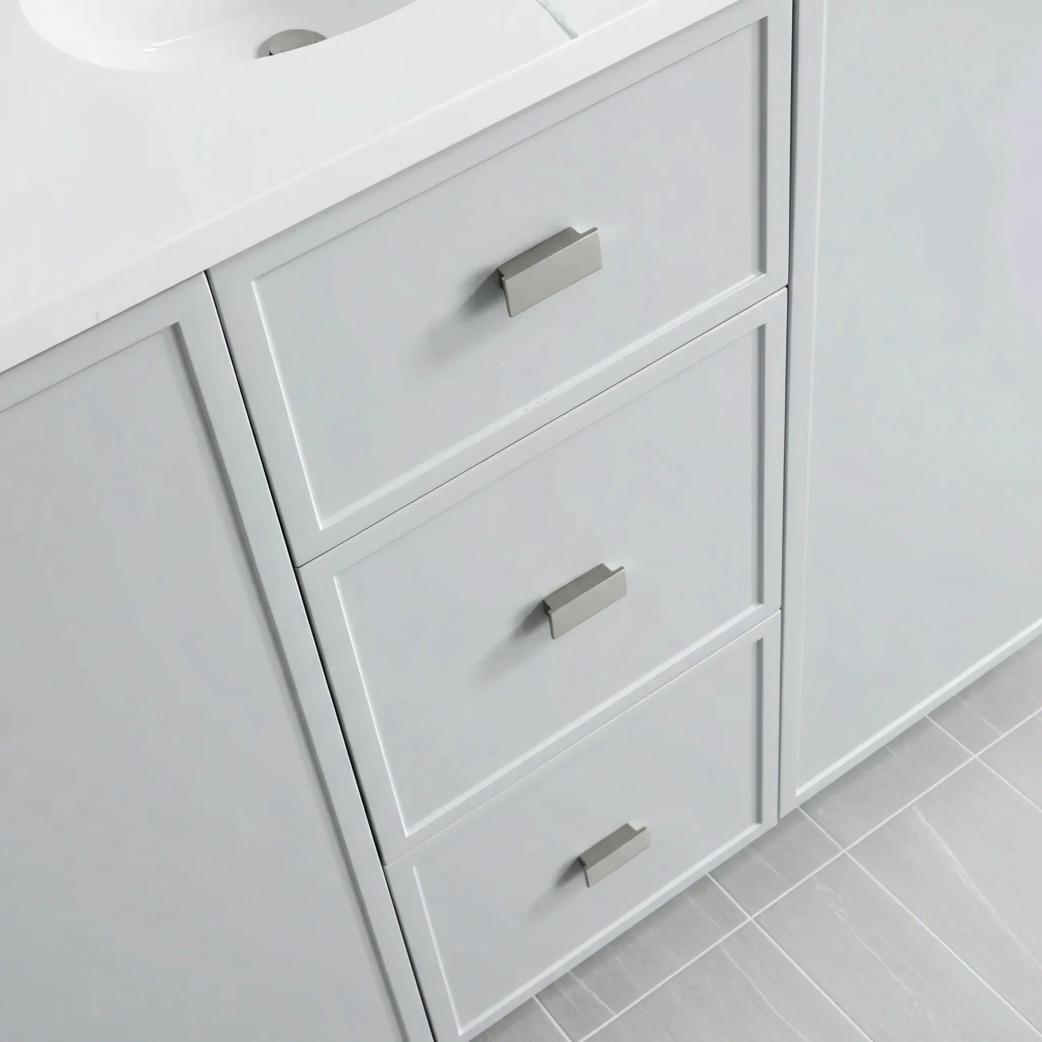 Meuble Lavabo Autoportant 60po Hampton Gris Double Vasque avec Comptoir Marbre Calcutta