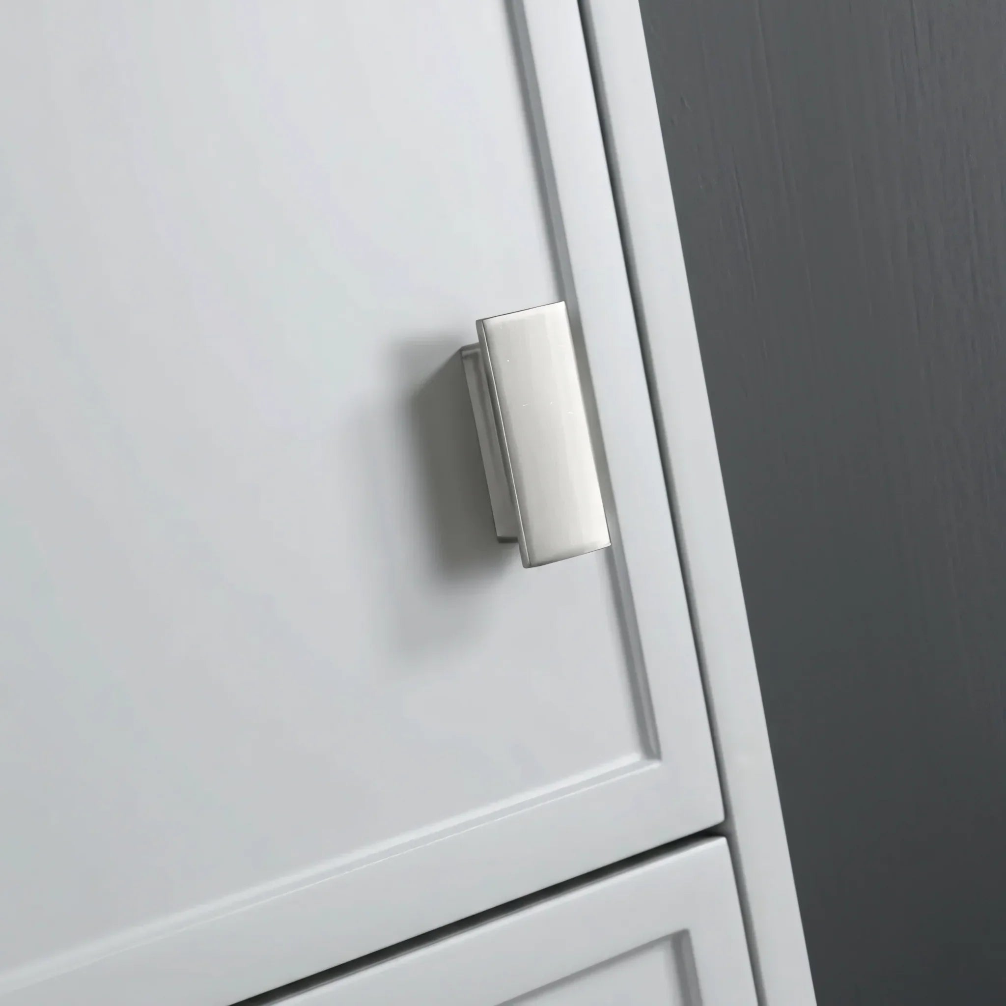 Bathroom Freestanding Linen Cabinet - Hampton Grey