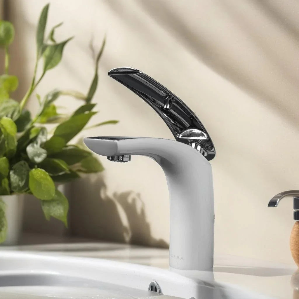 Faucet Studio - White and Chrome - Golden Elite Deco