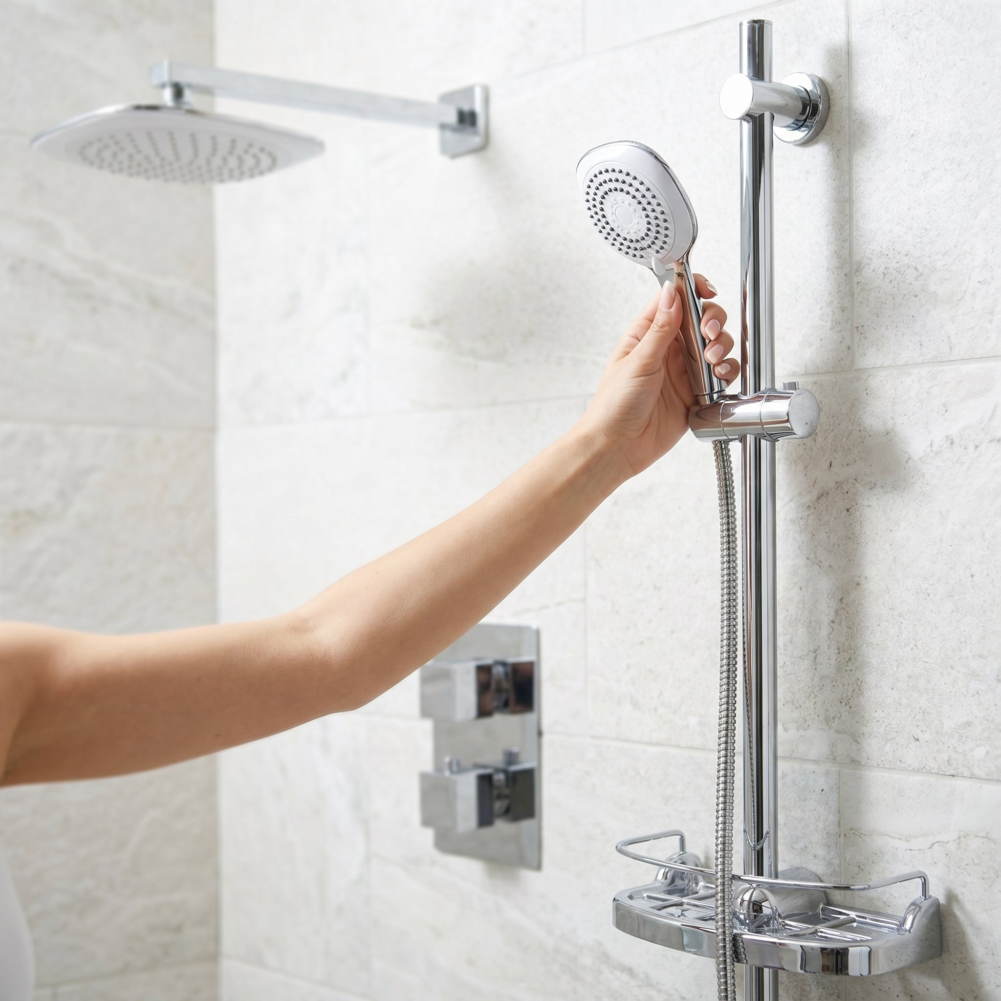 Ensemble de Douche Martinique 3 Fonctions – Blanc et Chrome