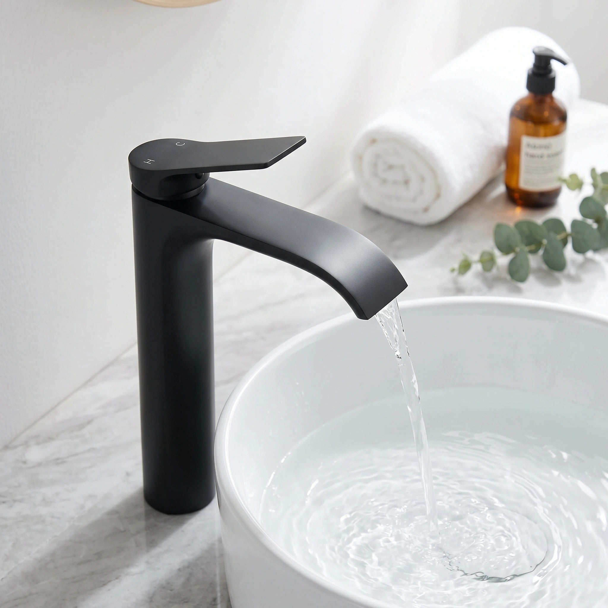 Robinet de Lavabo de Salle de Bains à 1 Poignée Palma en Noir Mat