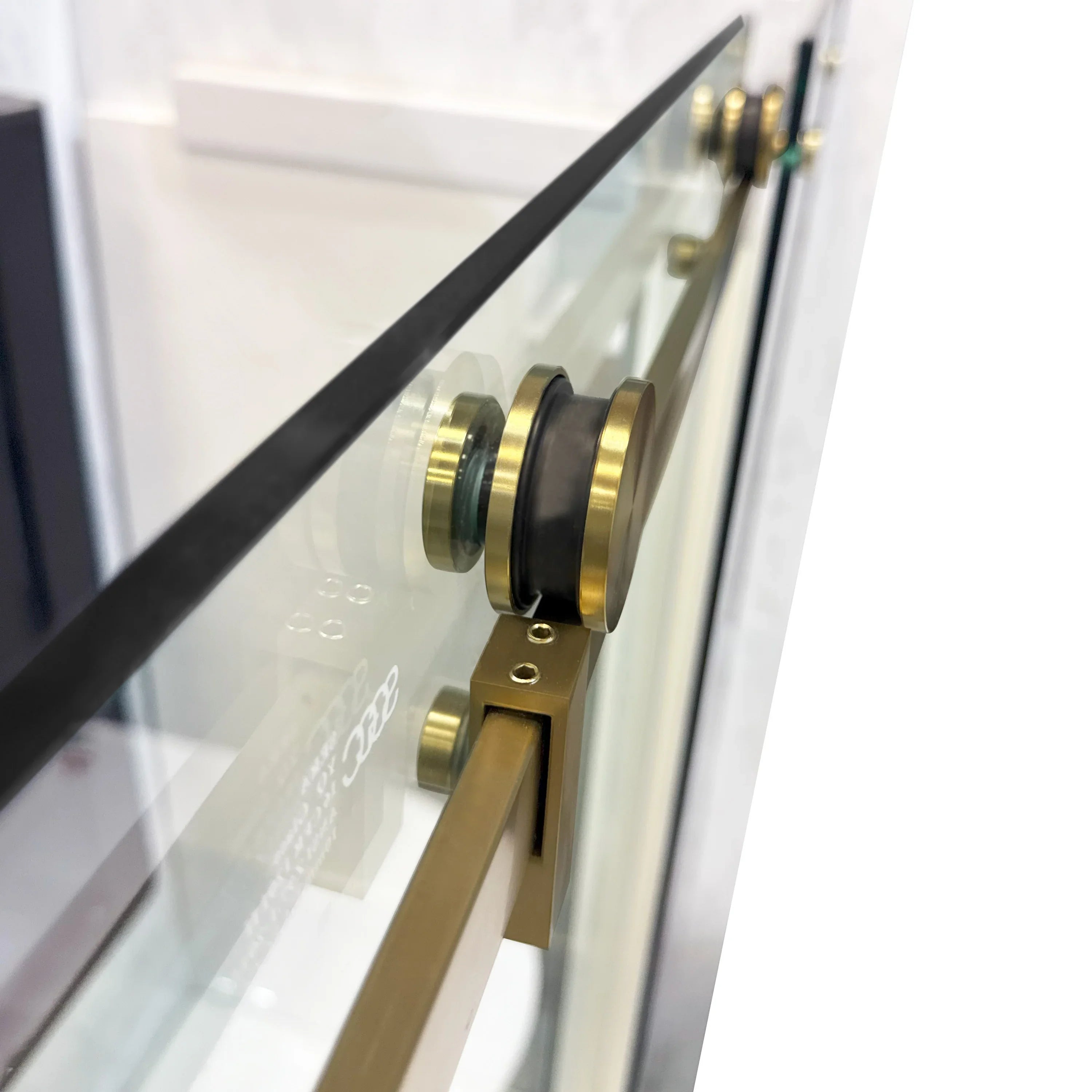 Porte de douche coulissante 60po x 36po x 75po en or brossé avec panneau latéral 36po