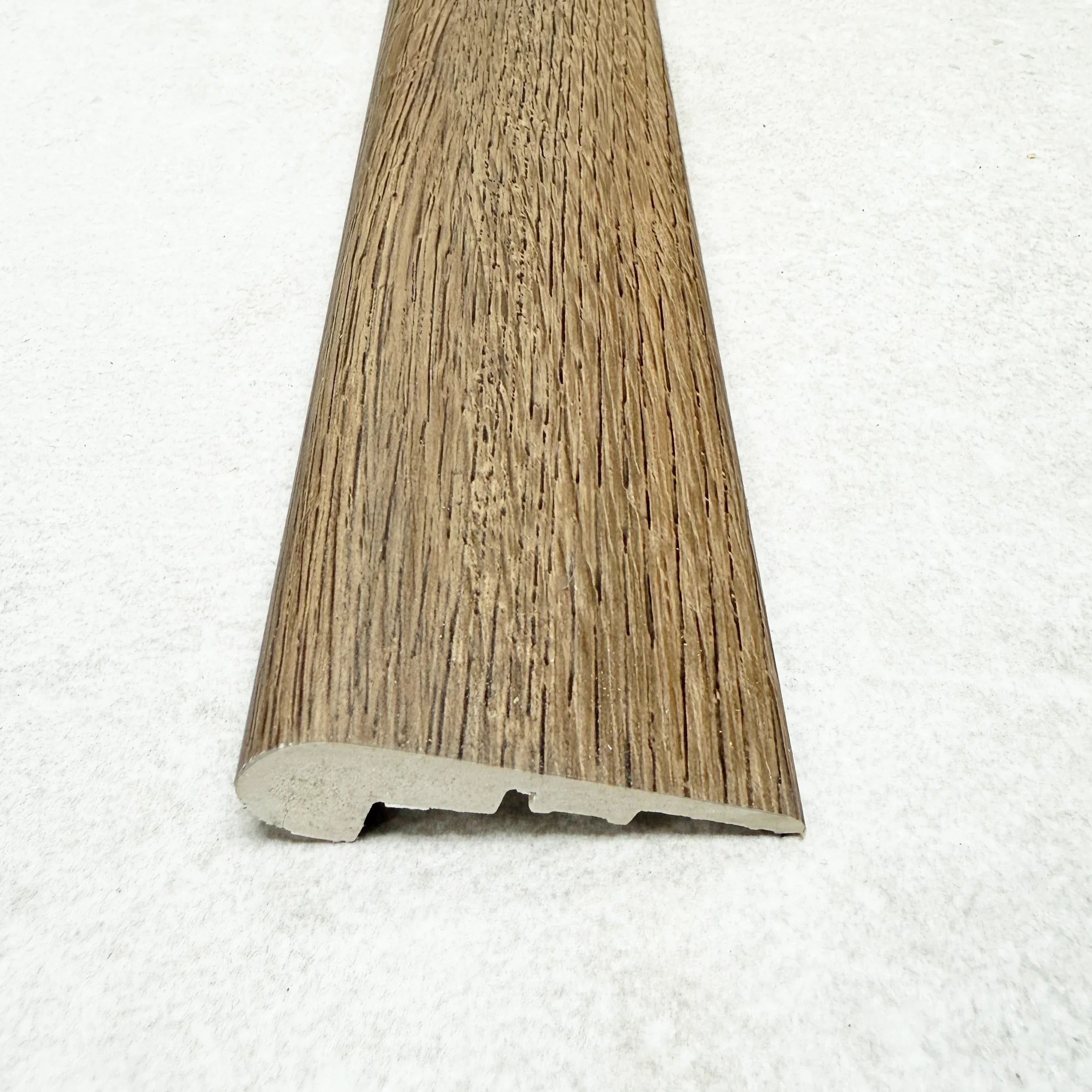 Nez de marche SPC : Galliano - 18 mm x 55 mm x 2400 mm