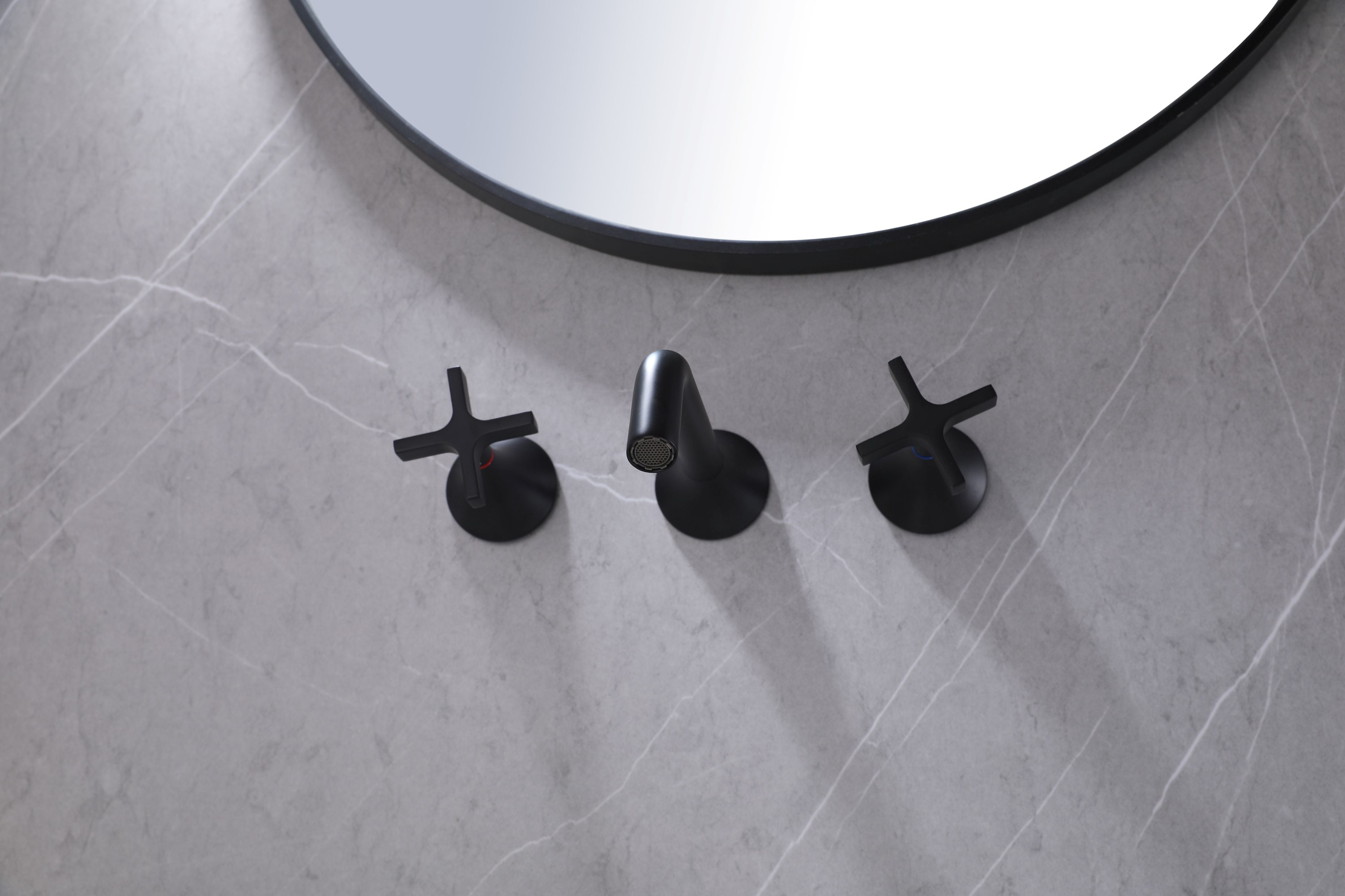 Robinet Mural Vetra - Noir Mat Design 3 Trous
