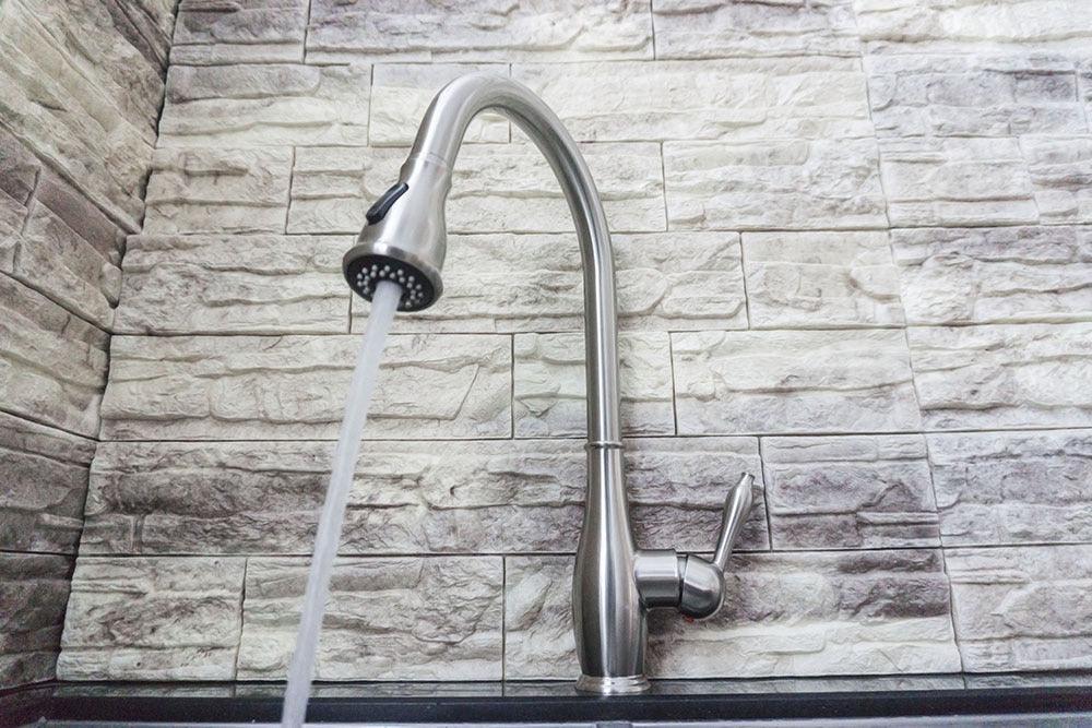 Retro Elite Kitchen Faucet - Brushed Nickel - Golden Elite Deco