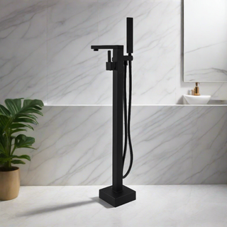 Freestanding Bath Faucet - Quadro - Matte Black