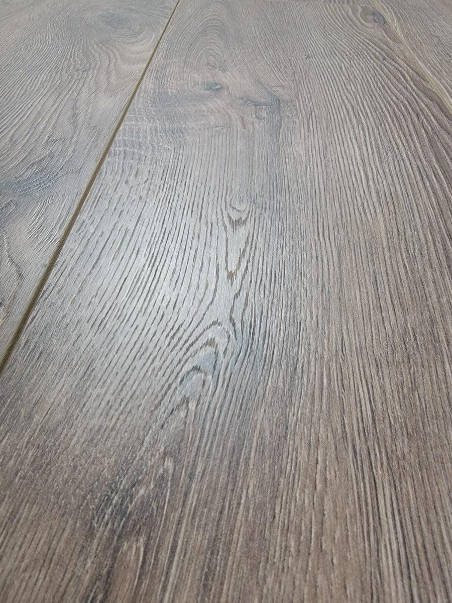 Laminate Flooring - Brown - 7.5" - Golden Elite Deco